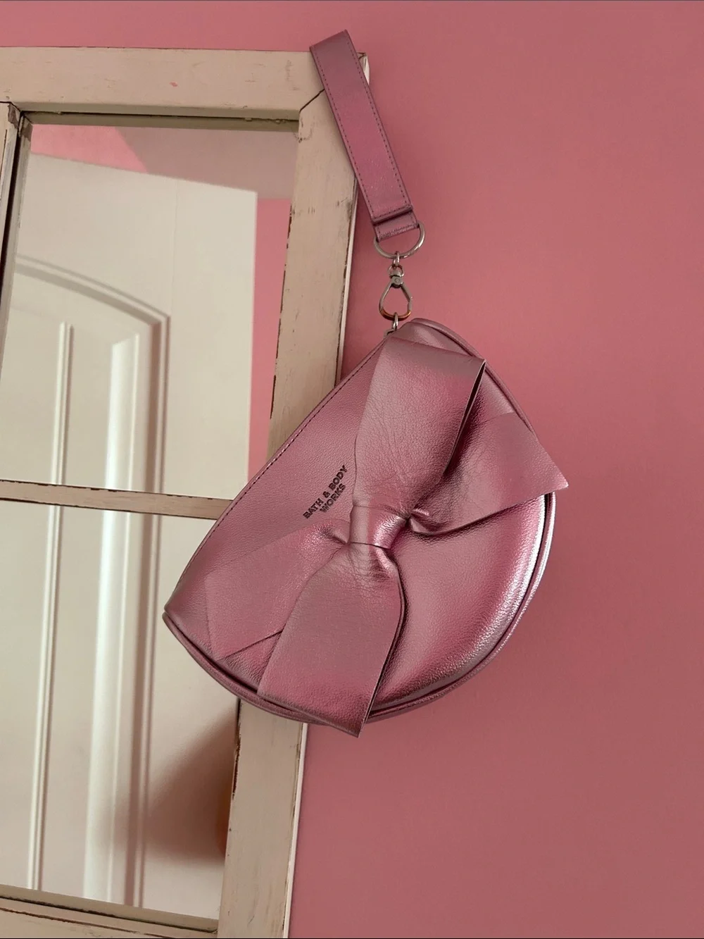 Bath & Body Works Pink Bow Hand Bag